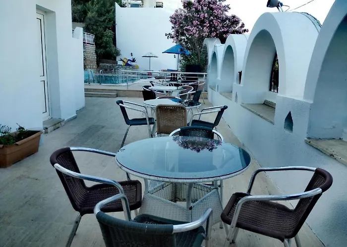 Apartahotel Eski Cesme